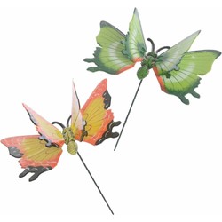 2x stuks Metalen deco vlinders groen en geel van 11 x 70 cm op tuinstekers - Tuinbeelden