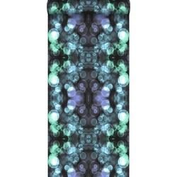 Origin behang kaleidoskoop-motief licht azuurblauw en lila paars