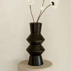 Indore Home - Vaas Evi - Bloemenvaas - Woonkamer decoratie - angular - Vaas Zwart - Large
