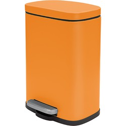 Spirella Pedaalemmer Venice - oranje - 5 liter - metaal - L21 x H30 cm - soft-close - toilet/badkamer - Pedaalemmers