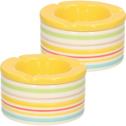 2x Gekleurde terrasasbakken/stormasbakken met geel deksel 12 cm - Asbakken