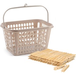 Wasknijpers ophangmandje met haak - taupe - gevuld met 120x houten wasknijpers 7 cm - was ophangen - knijperszakken