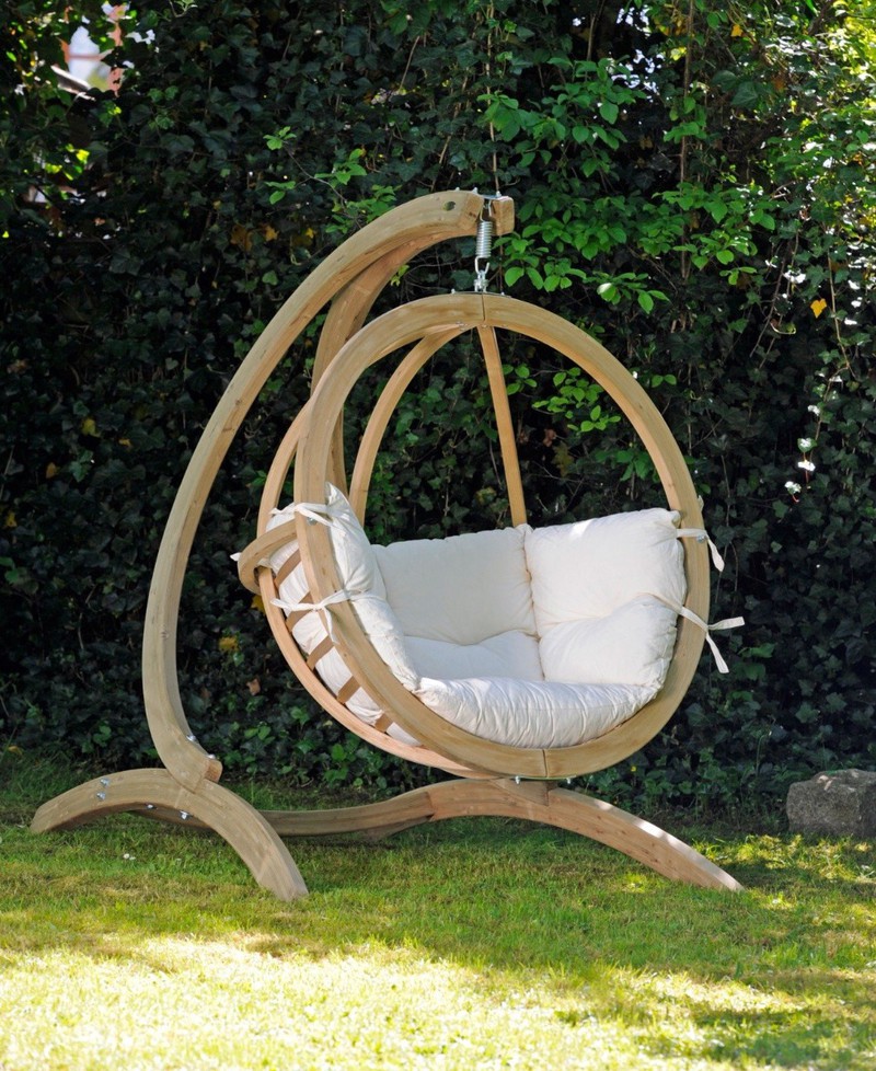 Amazonas Globo Chair Hangstoel Naturel Kussens + Luxe Houten Standaard - 