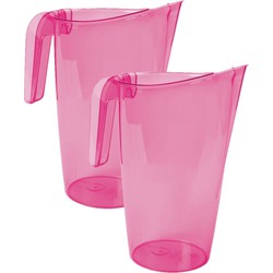2x stuks waterkan/sapkan transparant/roze met inhoud 1.75 liter kunststof - Schenkkannen