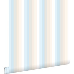 ESTAhome behang strepen regenboog lichtblauw en beige - 53 cm x 10,05 m - 138925
