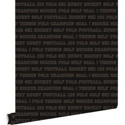ESTAhome behang sport teksten donkerbruin - 53 cm x 10,05 m - 115626