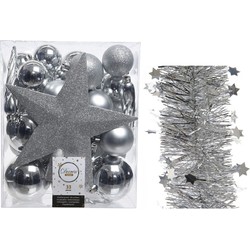 Kerstversiering kerstballen 5-6-8 cm met ster piek en sterren slingers pakket zilver van 35x stuks - Kerstbal