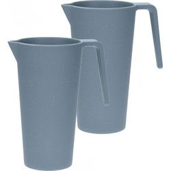 Schenkkan/waterkan - 2x - blauw - 1500 ML - melamine - D10 x H21 cm - Schenkkannen