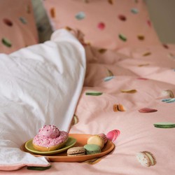 Snurk Amsterdam Dekbedovertrek Macarons Pink 200 x 200/220 cm incl. 2 kussenslopen 60 x 70 cm