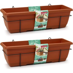 2x Balkon/schutting plantenbakken/bloembakken terracotta 60 cm met hanger - Plantenbakken