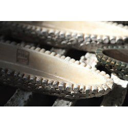 PTMD Schaal Jannicke - 75x15x6 cm - Cement - Creme
