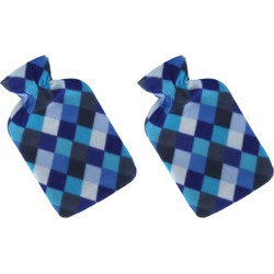 Set van 2x stuks winter kruik met ruiten print hoes blauw 1,7 liter - Kruiken