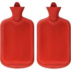 2x Winter warmwater kruik rood 2 liter - Kruiken