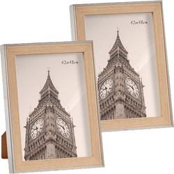 2x stuks kunststof fotolijst zilver met hout geschikt voor een foto van 13 x 18 cm - Fotolijsten