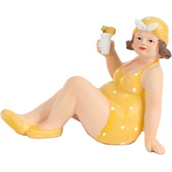 Home decoratie beeldje dikke dame zittend - geel badpak - 17 cm - Beeldjes