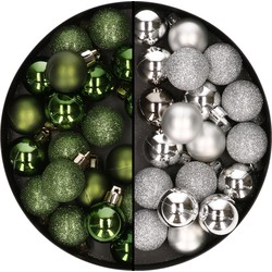40x stuks kleine kunststof kerstballen groen en zilver 3 cm - Kerstbal