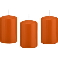 8x Kaarsen oranje 5 x 8 cm 18 branduren sfeerkaarsen - Stompkaarsen