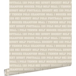 ESTAhome behang sport teksten warm grijs - 53 cm x 10,05 m - 115622