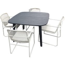 Set van Lennon tafel 120x120x76 cm charcoal en 4 Mira stoelen wit/taupe incl. kussen