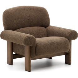 Kave Home - Cabana fauteuil in taupe bouclé en poten van massief essenhout in noten afwerking FSC 100%