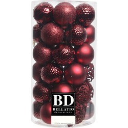 37x stuks kunststof kerstballen donkerrood 6 cm inclusief kerstbalhaakjes - Kerstbal