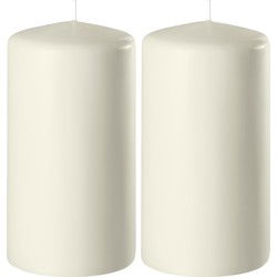 2x Kaarsen ivoorwit 6 x 15 cm 58 branduren sfeerkaarsen - Stompkaarsen