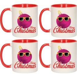 Set van 4x stuks kerstcadeau mokken / bekers rood Merry Christmas roze smiley kerstbal 300 ml - Bekers