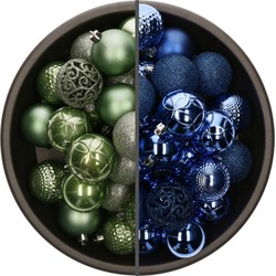 74x stuks kunststof kerstballen mix van saliegroen en kobalt blauw 6 cm - Kerstbal