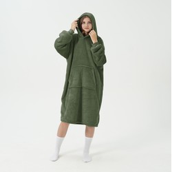 Geen merk SHERRY Oversized Hoodie - 70x110 cm - Hoodie & deken in één - heerlijke, grote fleece hoodie deken - Groen - Dutch Decor Limited Collection