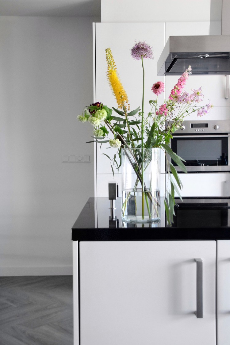 keuken-styling-vaas-bloemen