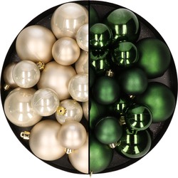 Kerstversiering kunststof kerstballen mix champagne/donkergroen 6-8-10 cm pakket van 44x stuks - Kerstbal