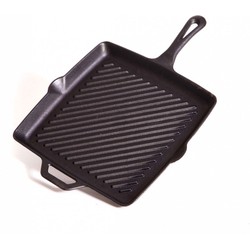 11 inch Square Cast iron Skillet with Ribs dia. 28 cm