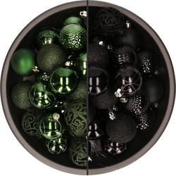 74x stuks kunststof kerstballen mix van zwart en donkergroen 6 cm - Kerstbal