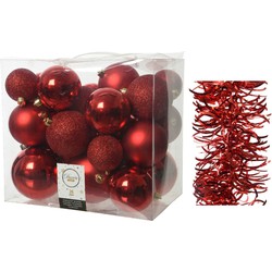 Kerstversiering kunststof kerstballen 6-8-10 cm met golf folieslingers pakket rood van 28x stuks - Kerstbal