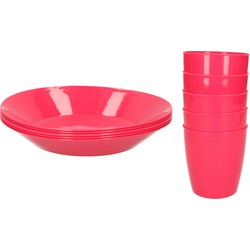 Kunststof ontbijt/diner 6x diep bordjes 21 cm en 5x bekertjes 300 ML set roze - Campingborden