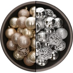 74x stuks kunststof kerstballen mix van champagne en zilver 6 cm - Kerstbal