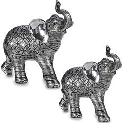 Olifanten dierenbeeldjes/woondecoratie set 2x stuks zilver 21 en 27 cm - Beeldjes
