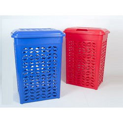 Wasmand kunststof kleur rood , inhoud 65 liter