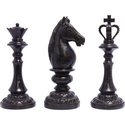 A SET OF 3 RESIN CHESS PIECES