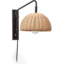 Kave Home - Damila-wandlamp van zwart metaal en rotan