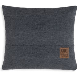 Knit Factory Yara Sierkussen - Antraciet - 50x50 cm - Inclusief kussenvulling