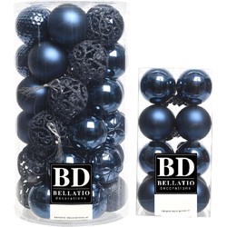 Kerstversiering kunststof kerstballen donkerblauw 4-6 cm pakket van 53x stuks - Kerstbal