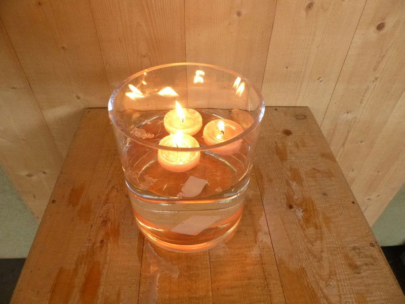 Drijfkaarsen 3 stuks Cadeau set wit in hoge cilder vaas - 