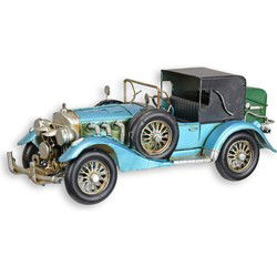 A TIN MODEL OF AN OLDTIMER