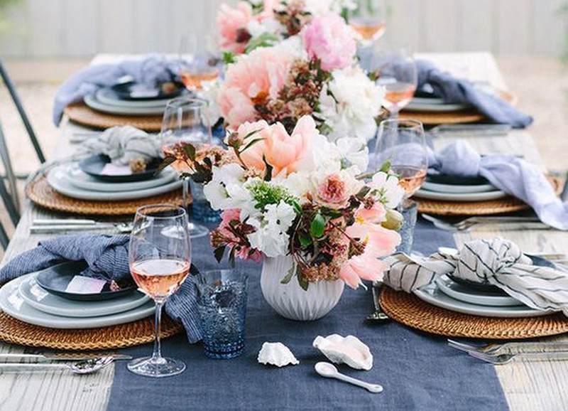 Inspiratie manieren om je tafel te dekken voor in de tuin Alles om