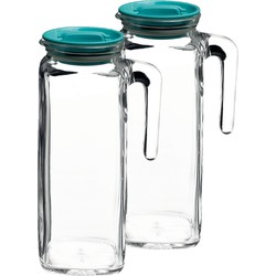 2x stuks glazen schenkkannen/waterkannen met deksel 1 liter - Waterkannen