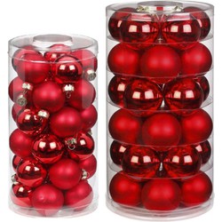 60x stuks glazen kerstballen rood mix 4 en 6 cm glans en mat - Kerstbal