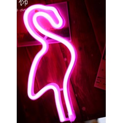 Groenovatie LED Neon Wandlamp "Flamingo", Op Batterijen en USB, 29x14x2cm, Roze