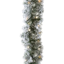 Groene Kerstdecoratie frosted dennenslinger met verlichting 270 cm - Guirlandes