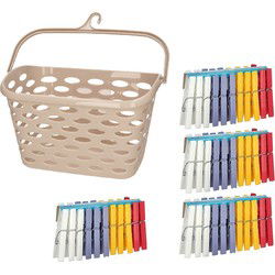 Wasknijpers ophangmandje met haak - beige - en 96x gekleurde wasknijpers van 7,5 cm - knijperszakken